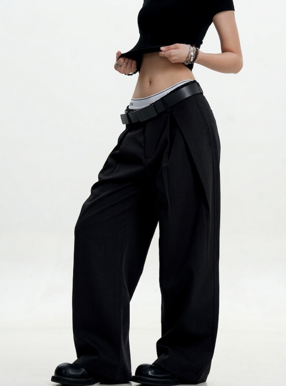Architectural Wide-Leg Noir Trousers｜BM-B-139