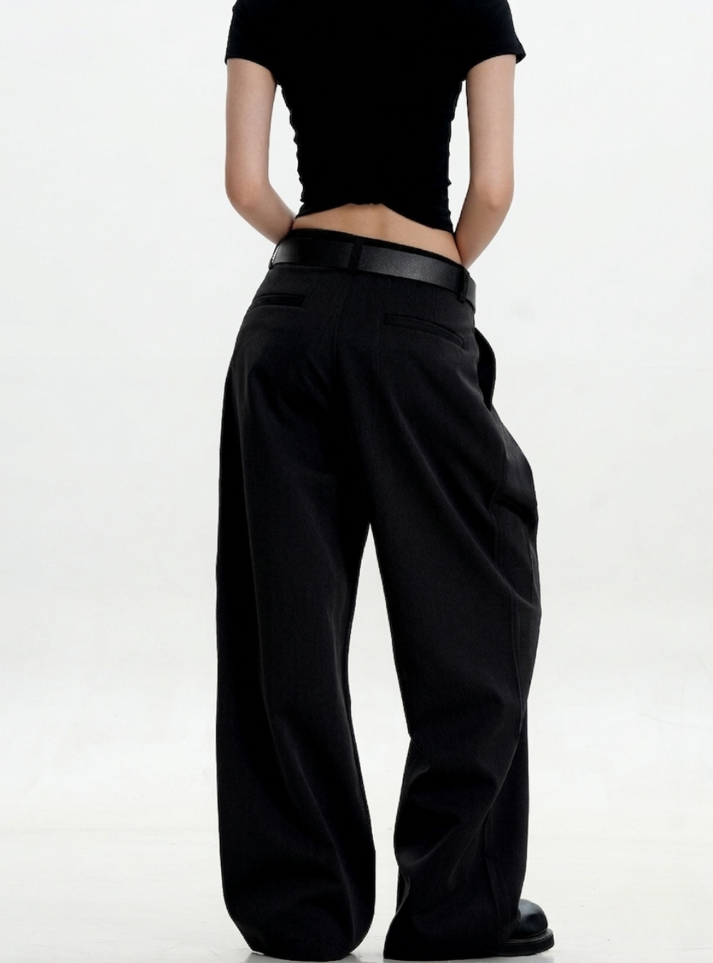 Architectural Wide-Leg Noir Trousers｜BM-B-139
