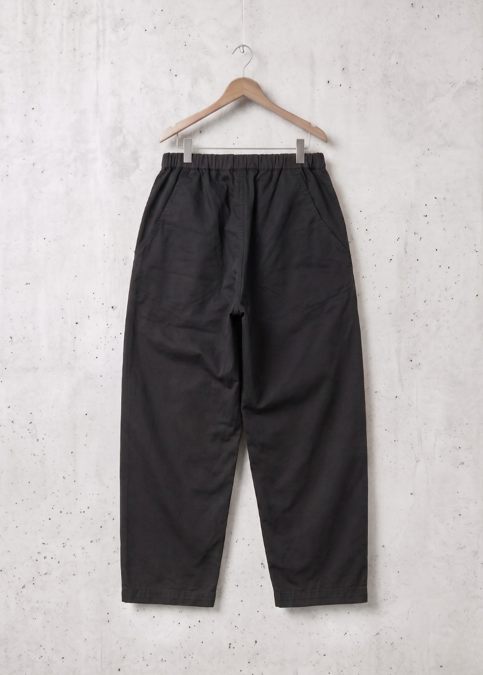 Loose Twill Tapered Chinos Pants｜BM-B-143