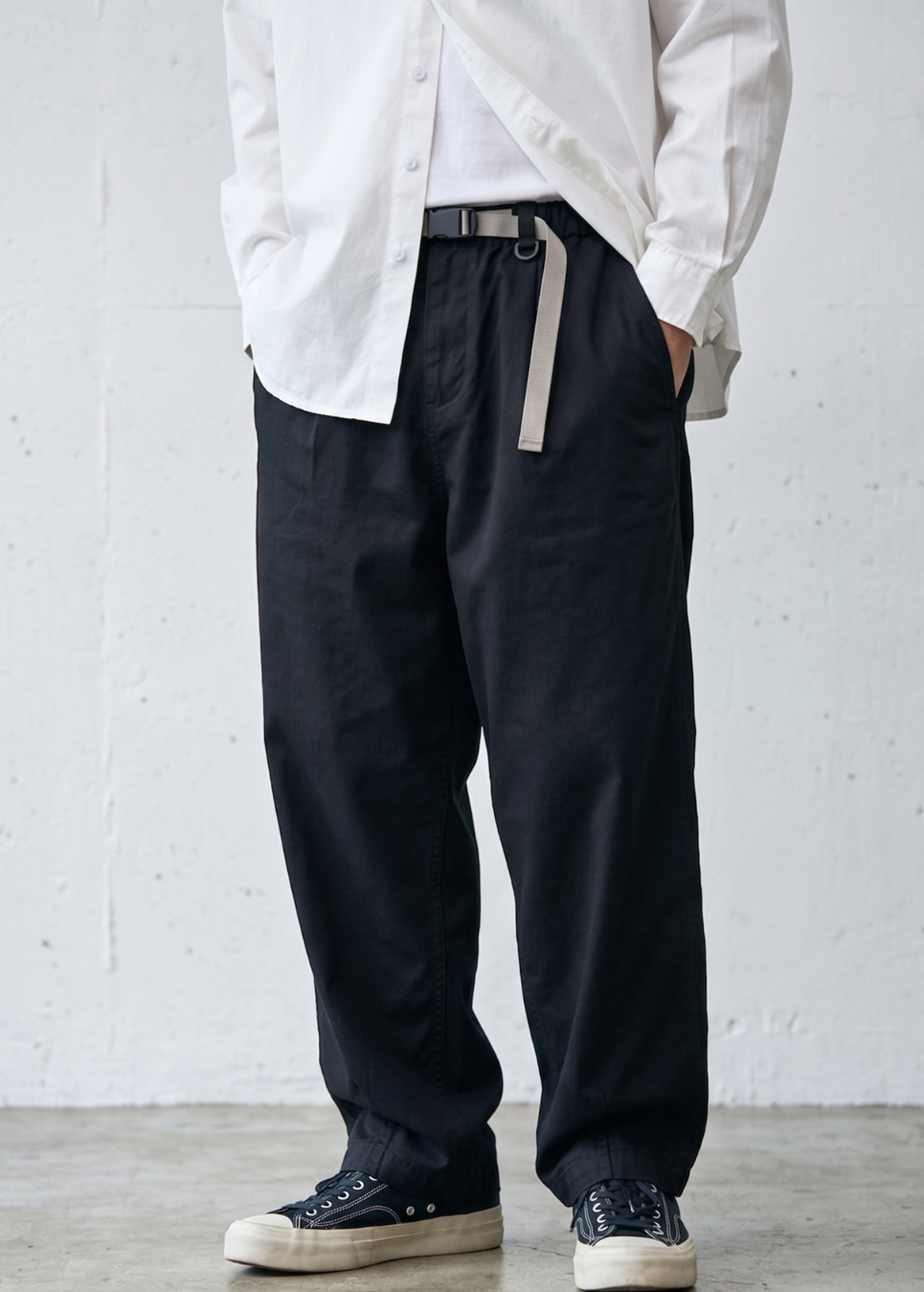 Loose Twill Tapered Chinos Pants｜BM-B-143