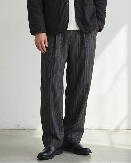Striped Pleated Wide Leg Trousers｜BM-B-160