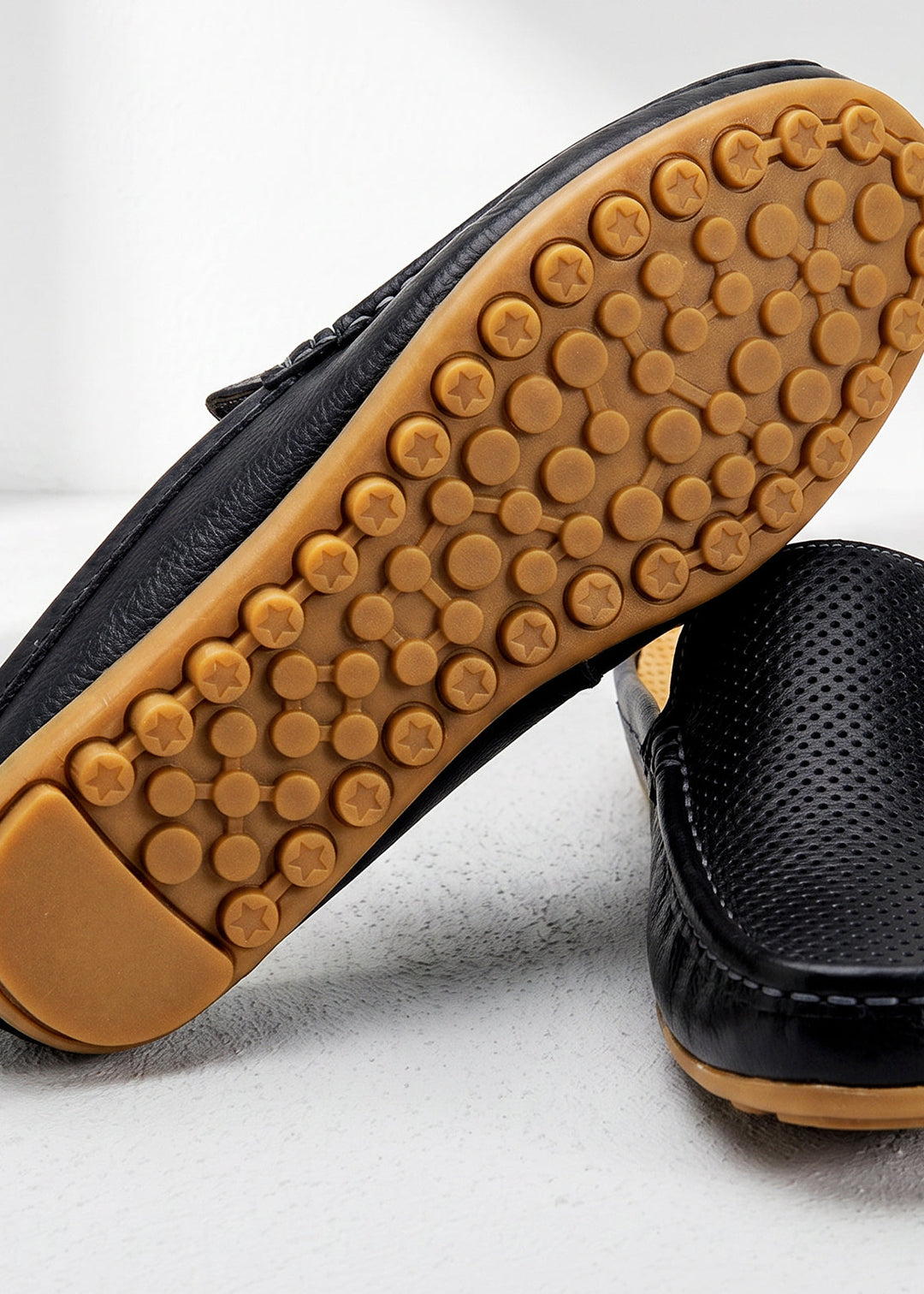 Noir Closed-Toe Mules Leather Sandals｜BM-SH-24