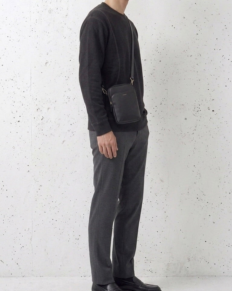 Contrast Stitch Urban Noir Sweatshirt｜BM-T-158