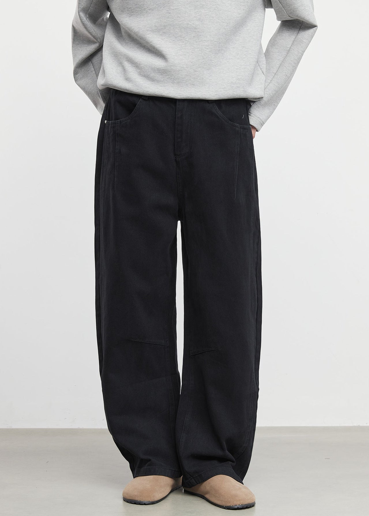 3D Arc-Cut Wide-Leg Black Trousers｜BM-B-138 – BOZBRO