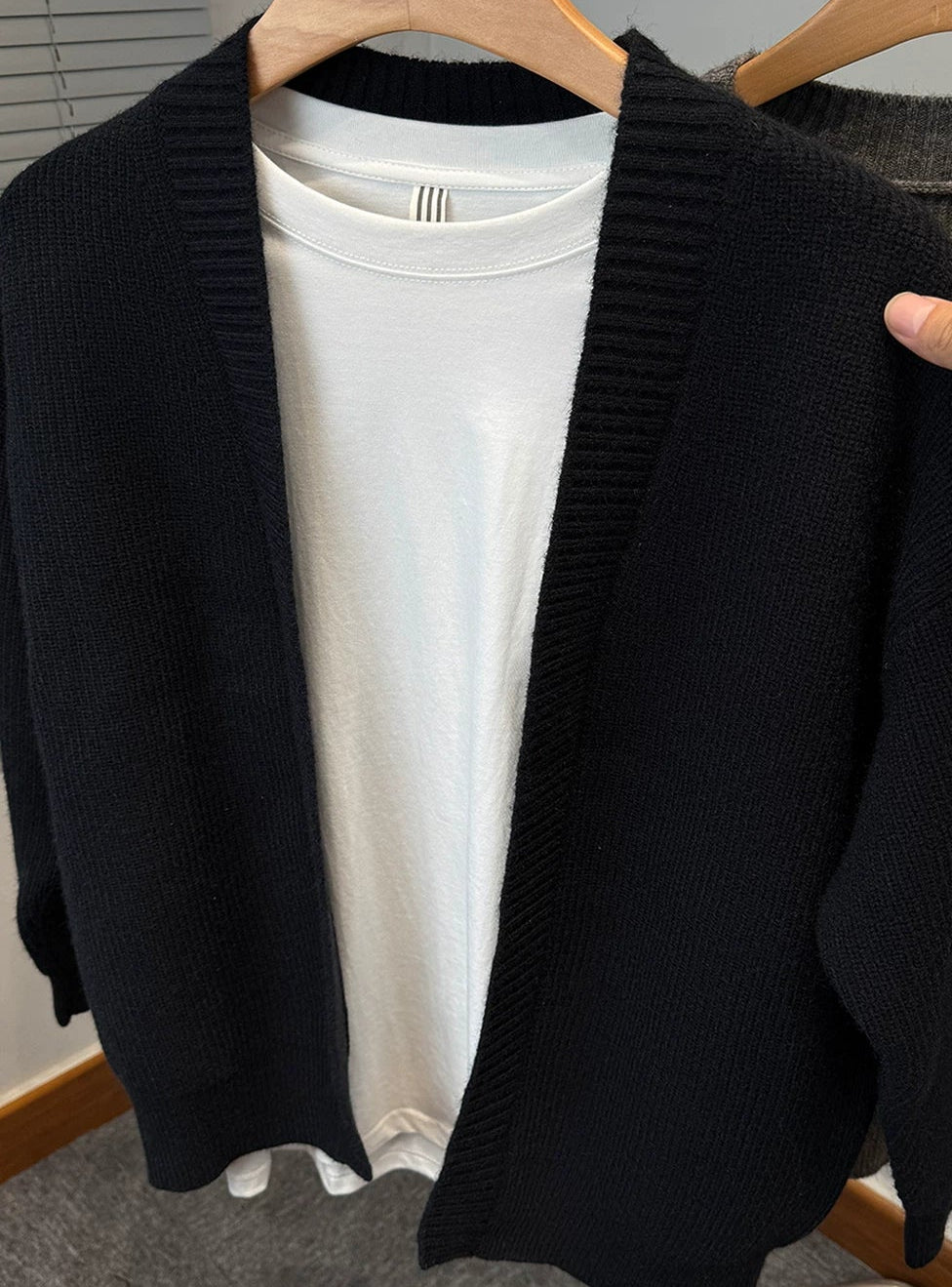 Buttonless V-Neck Knit Open Cardigan｜BM-T-154