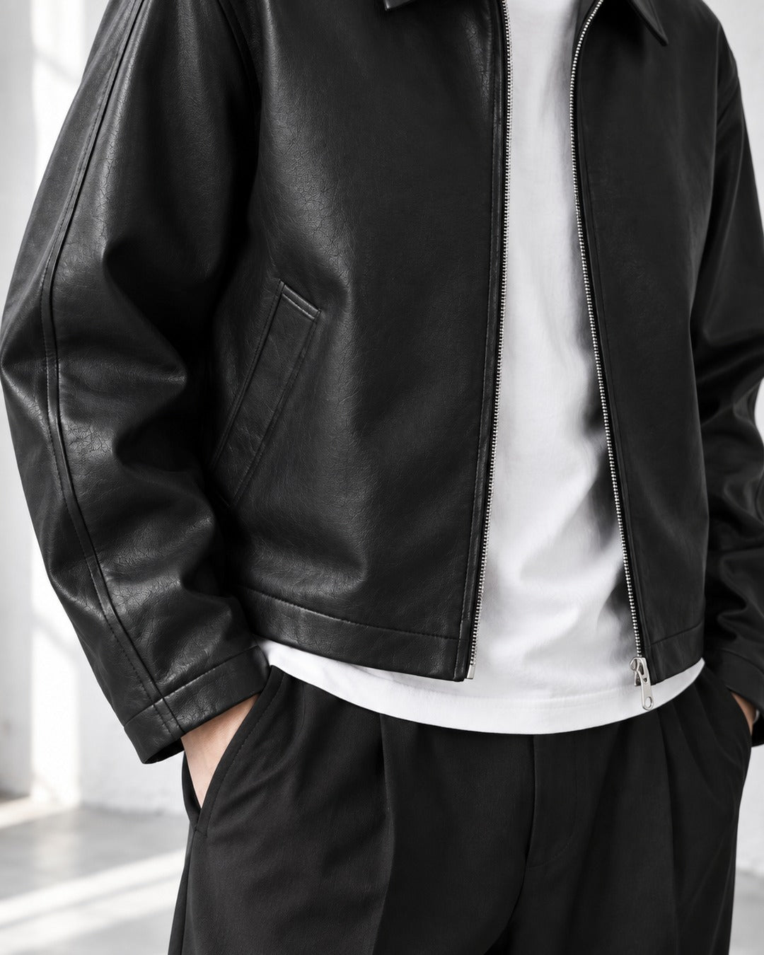 Cropped Faux Leather Zip Collar Black Jacket｜BM-O-146