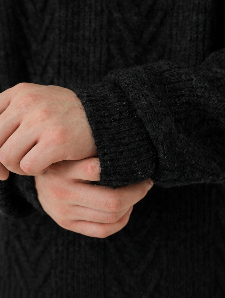 Crafted From Premium Cotton Wool Knit｜BM-T-143