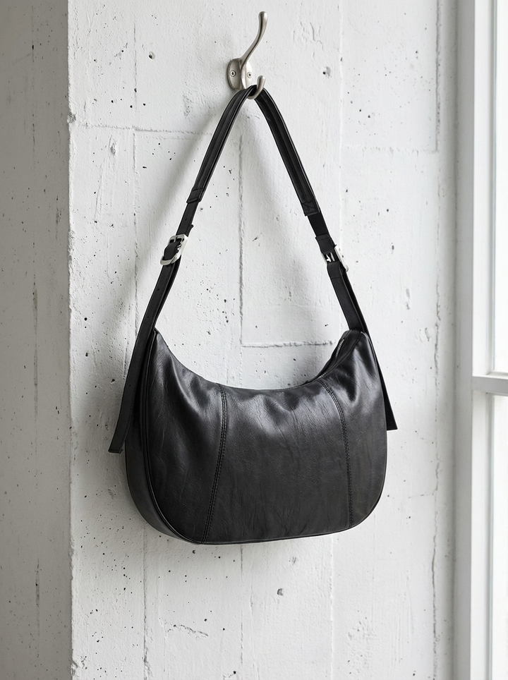 Modern Half-Moon Black Shoulder｜BM-OT-16