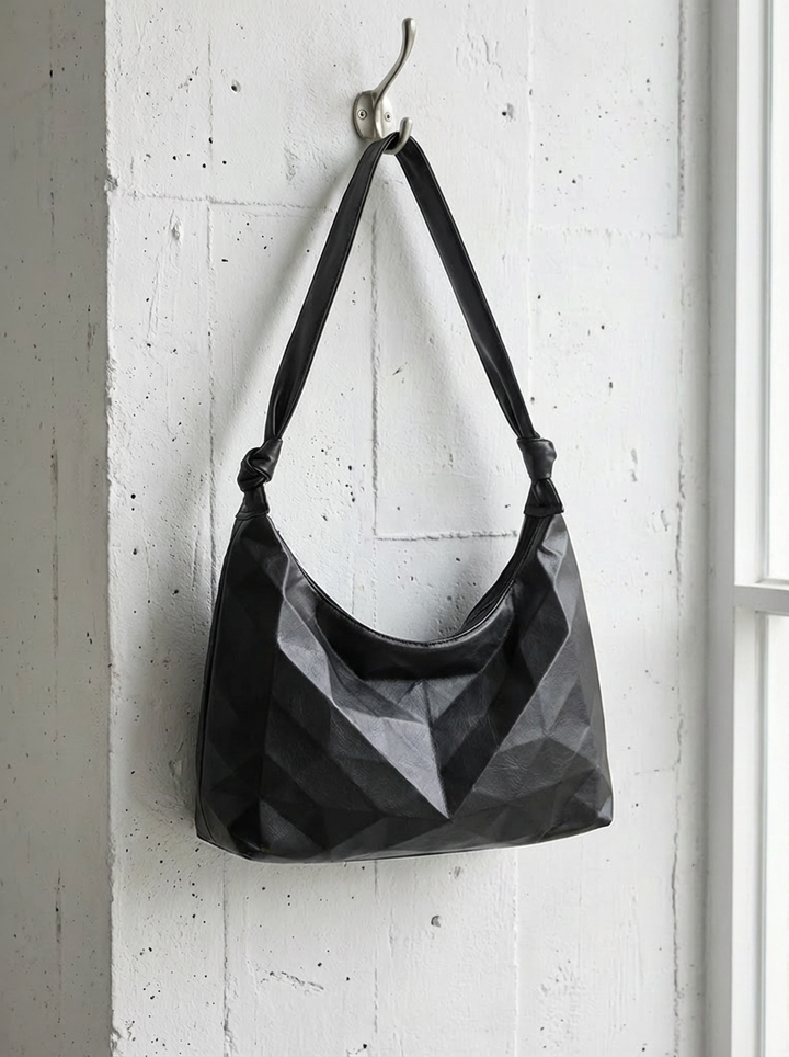 3D Sculpted Matte Black Shoulder Bag｜BM-OT-17