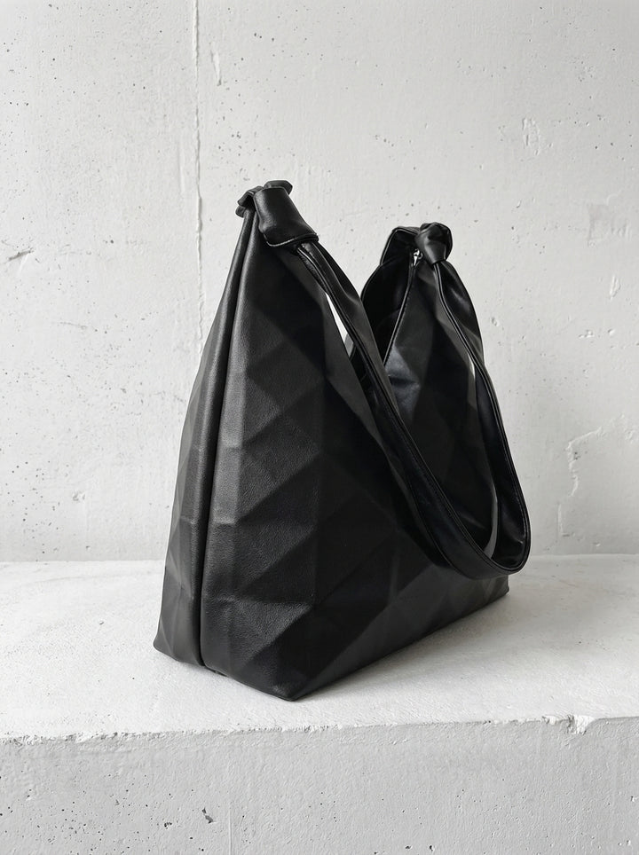 3D Sculpted Matte Black Shoulder Bag｜BM-OT-17
